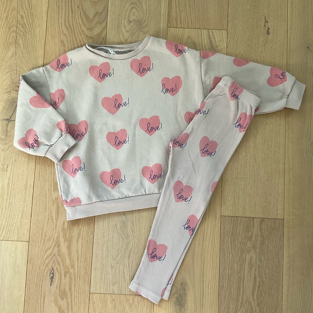 Zara 3/4 Pink Heart Playset